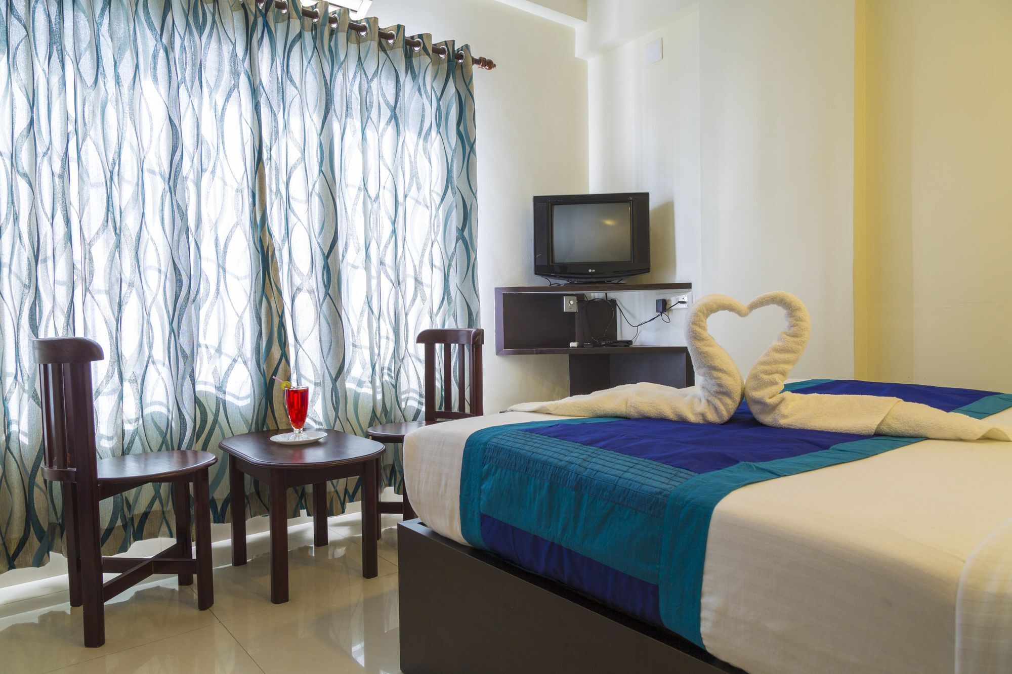 Hotel Sm Regency Kochi Exterior photo